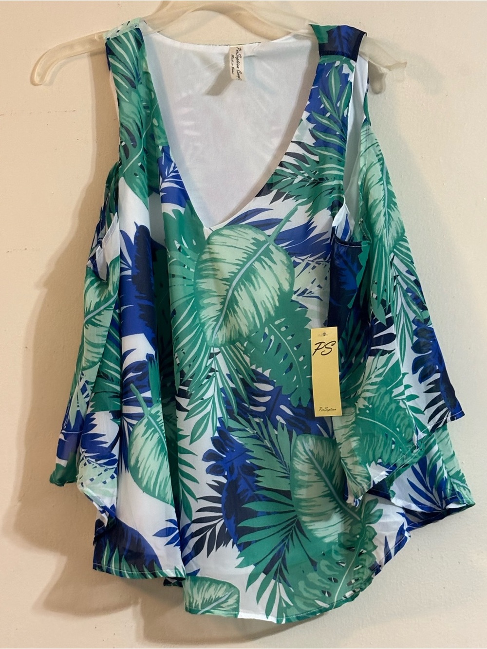 Perseption Blue Green & White Tropical Cold-Shoulder Blouse Retails $44